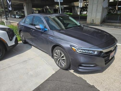 2018 Honda Accord Hybrid EX-L w/ Navigation