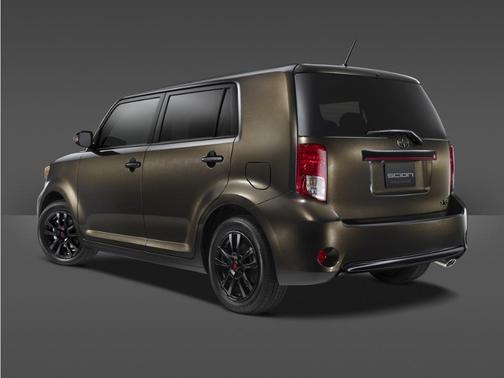 White 2015 Scion xB