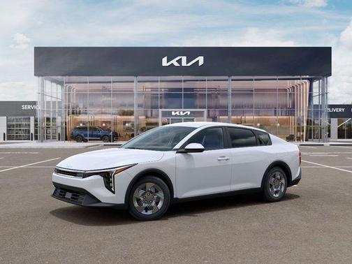 Snow White Pearl 2026 Kia K4 LX