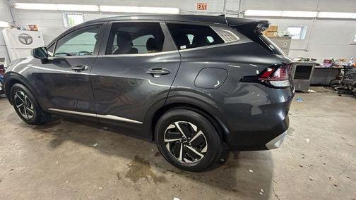 Gravity Gray 2023 Kia Sportage Hybrid LX