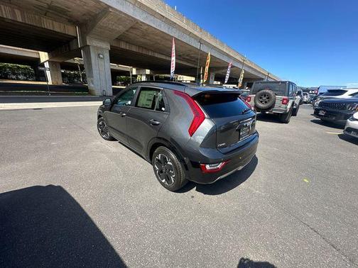 Gray 2025 Kia Niro EV Wave