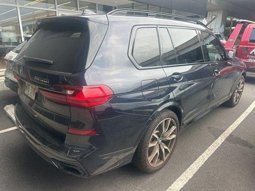Carbon Black Metallic 2021 BMW X7 M50i