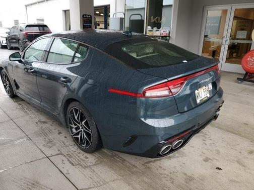 2022 Kia Stinger GT-Line