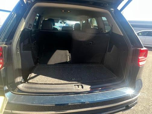 2018 Volkswagen Atlas 3.6L SE w/Technology