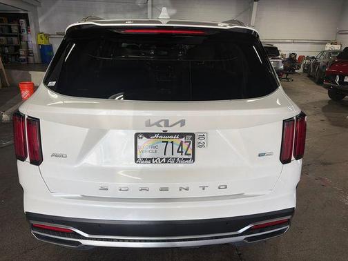 2022 Kia Sorento Plug-In Hybrid SX