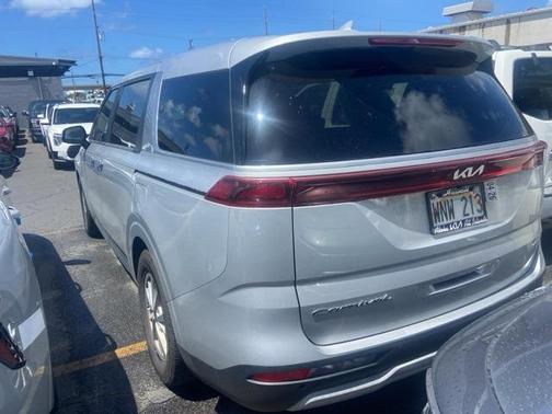 2022 Kia Carnival LXS