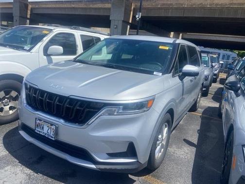 2022 Kia Carnival LXS