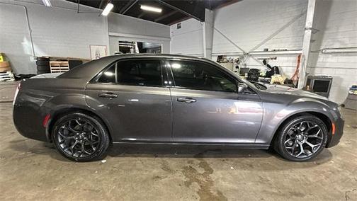 2019 Chrysler 300 S