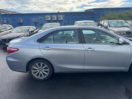 2017 Toyota Camry XLE