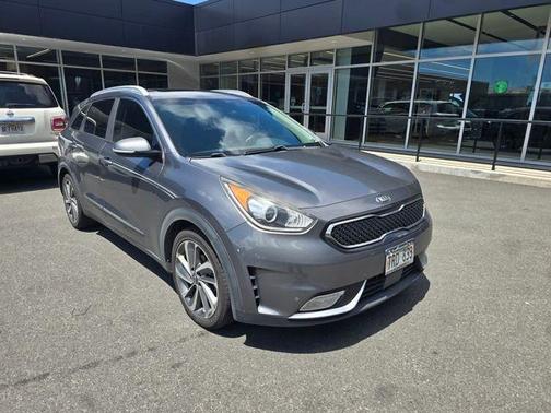 Metal Stream 2018 Kia Niro Touring