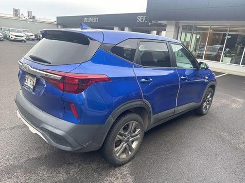 2022 Kia Seltos LX