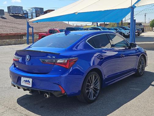 2022 Acura ILX Premium & A-SPEC Packages