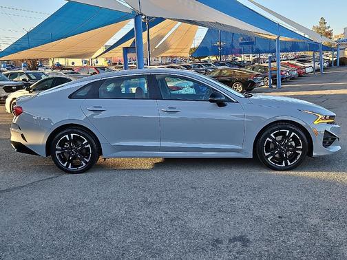 2024 Kia K5 GT-Line