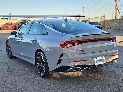 2024 Kia K5 GT-Line