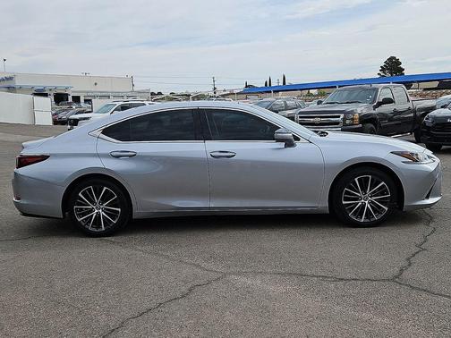 Moonbeam Beige Metallic 2022 Lexus ES 350 Base