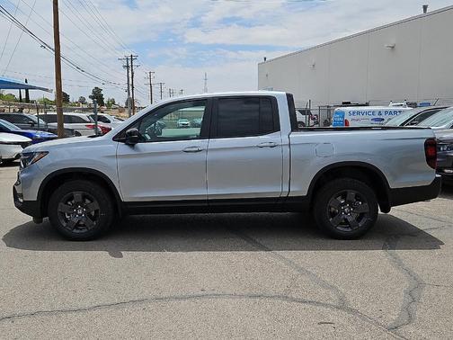 Solar Silver Metallic 2026 Honda Ridgeline TrailSport