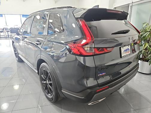 Meteorite Gray Metallic 2026 Honda CR-V Hybrid Sport-L