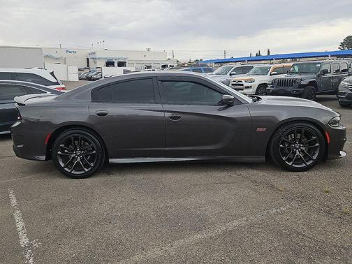 2022 Dodge Charger Scat Pack