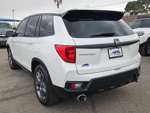 Platinum White Pearl 2022 Honda Passport EX-L