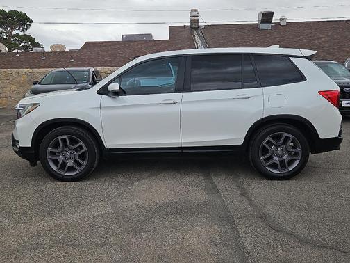 Platinum White Pearl 2022 Honda Passport EX-L