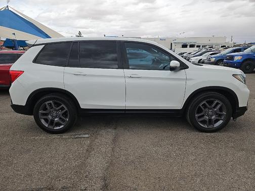 Platinum White Pearl 2022 Honda Passport EX-L