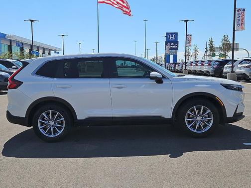 Platinum White Pearl 2026 Honda CR-V EX