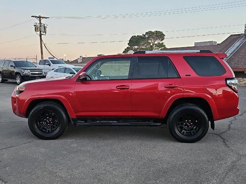 2021 Toyota 4Runner SR5
