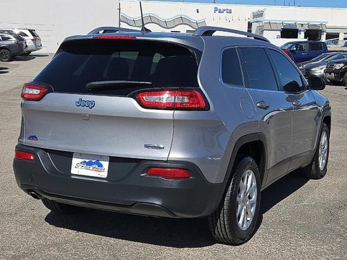 2018 Jeep Cherokee Latitude Plus