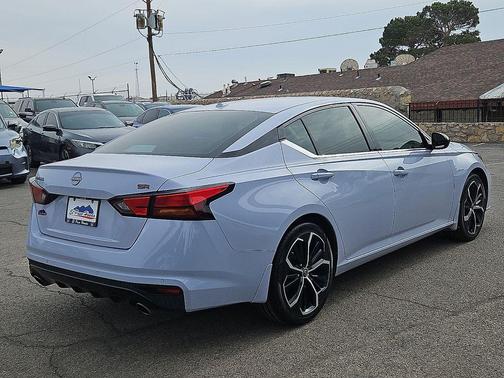 2024 Nissan Altima 2.5 SR