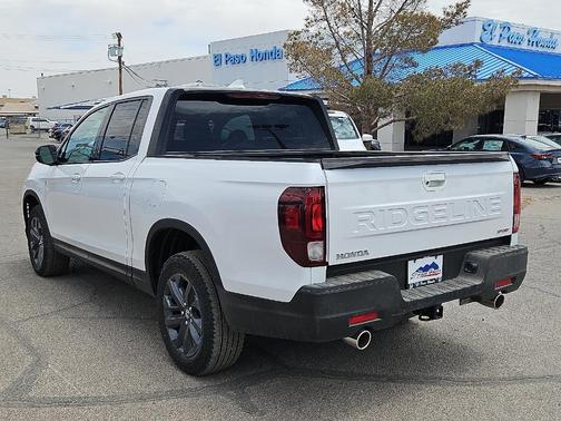 2025 Honda Ridgeline Sport
