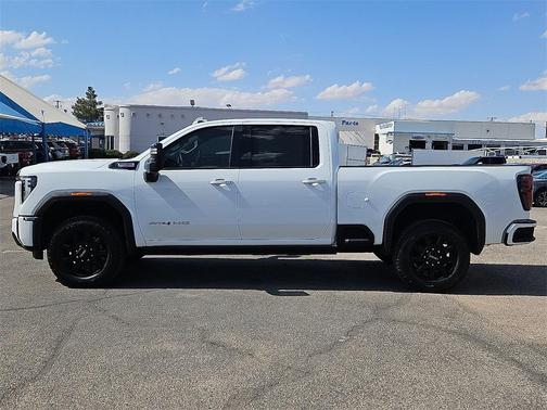 2024 GMC Sierra 2500 AT4