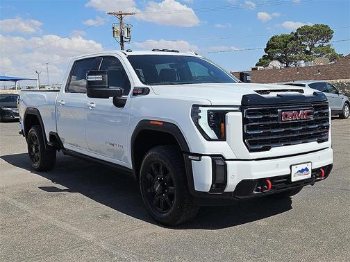 2024 GMC Sierra 2500 AT4