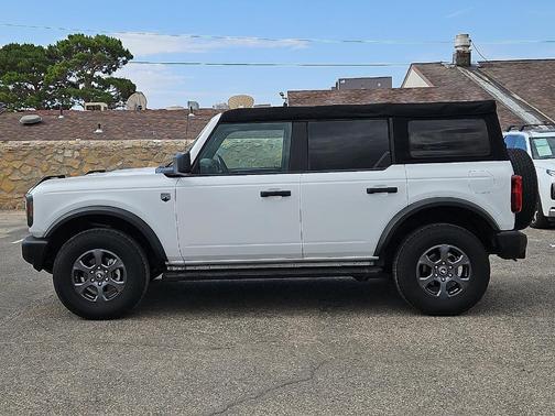 Oxford White 2022 Ford Bronco Big Bend