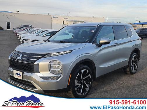 2024 Mitsubishi Outlander SE