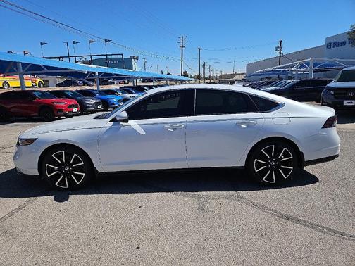 2025 Honda Accord Hybrid Touring