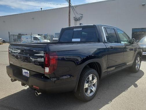 Crystal Black Pearl 2026 Honda Ridgeline RTL
