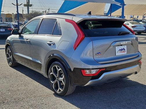 2023 Kia Niro EX Touring