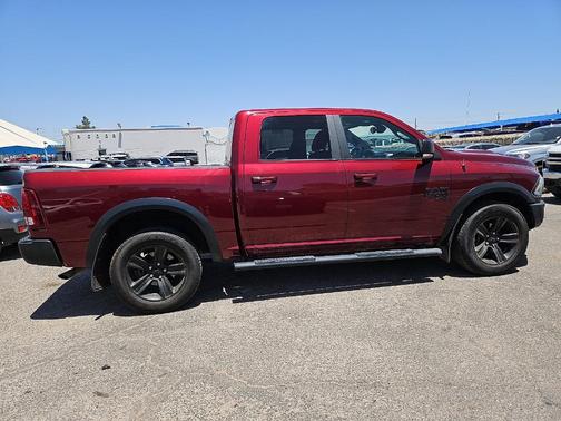 Delmonico Red Pearlcoat 2022 RAM 1500 Classic SLT