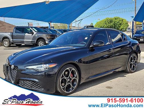 Vulcano Black Metallic 2023 Alfa Romeo Giulia Veloce