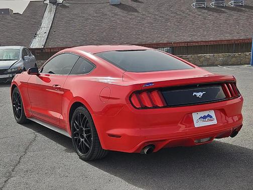 2017 Ford Mustang EcoBoost