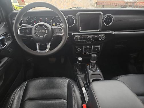 Granite Crystal Clearcoat Metallic 2023 Jeep Wrangler 4xe Sahara