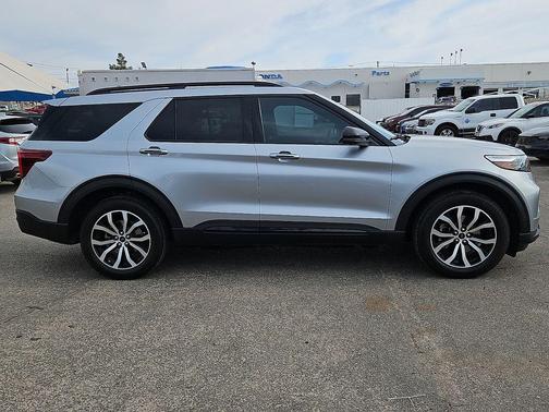 Silver Metallic 2020 Ford Explorer ST