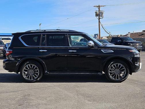 2023 Nissan Armada Platinum