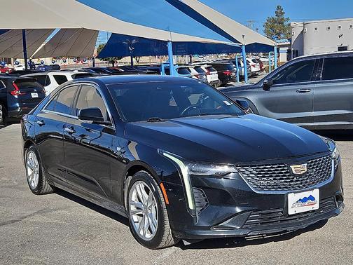 2021 Cadillac CT4 Luxury