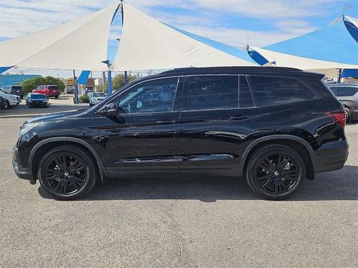 2022 Honda Pilot Black Edition