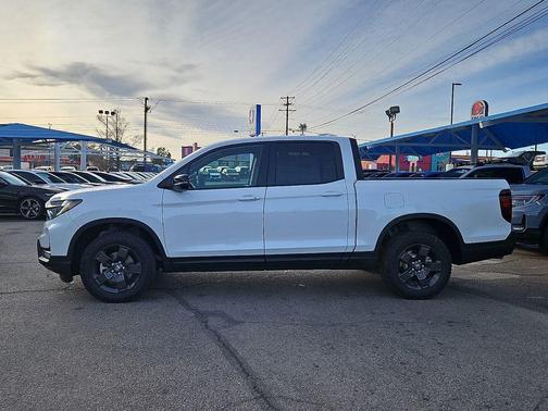 Platinum White Pearl 2026 Honda Ridgeline TrailSport