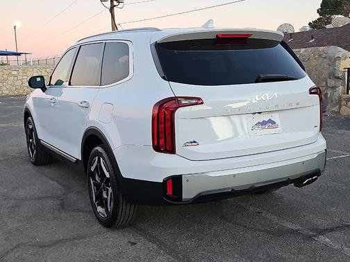 2024 Kia Telluride S