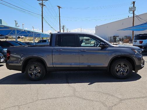 Modern Steel Metallic 2026 Honda Ridgeline TrailSport