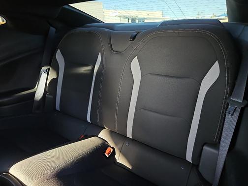 2020 Chevrolet Camaro 1LT