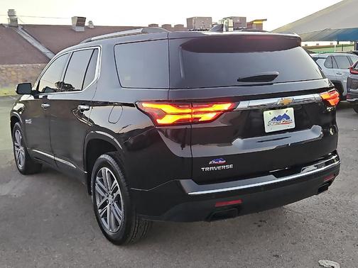 2023 Chevrolet Traverse High Country